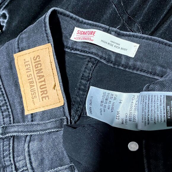 Signature By Levi Strauss & Co Heritage Jeans Women 14 Black Denim Bootcut Kick - Picture 7 of 7